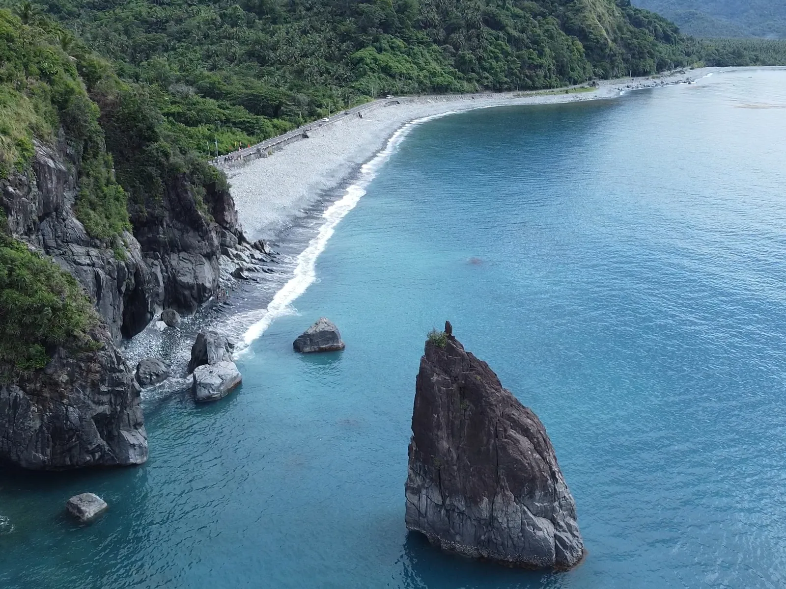 Ampere Beach and Rock Formations