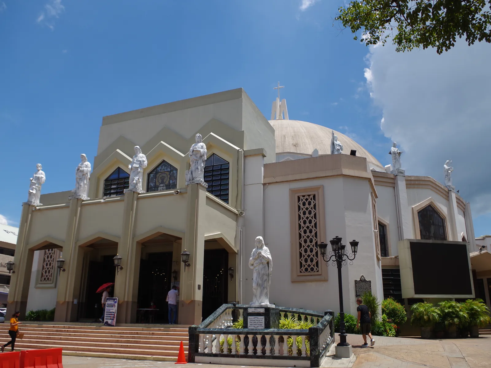 Antipolo Cathedral (International Shrine of Our Lady of Peace and Good Voyage)