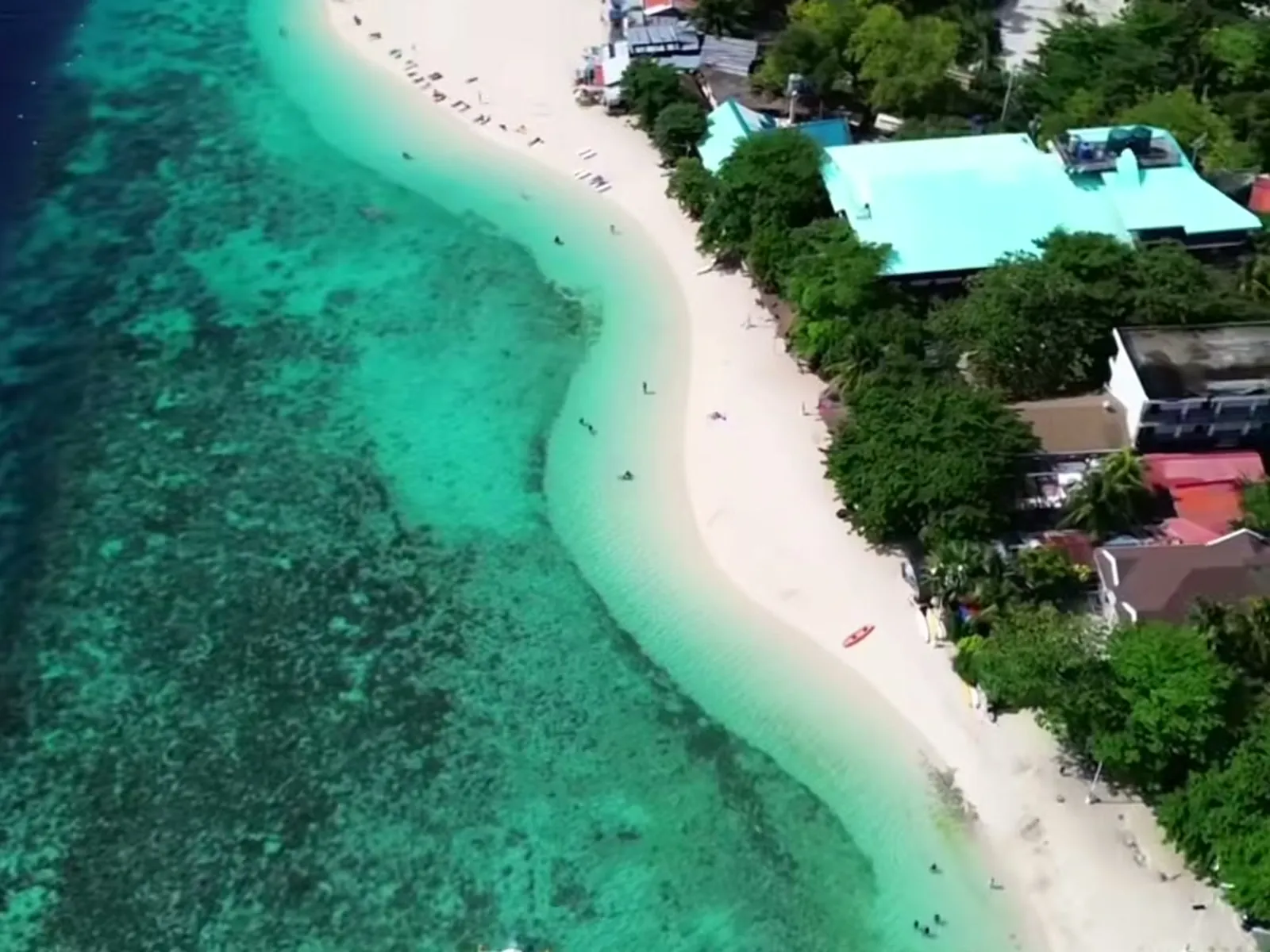 Basdaku White Beach