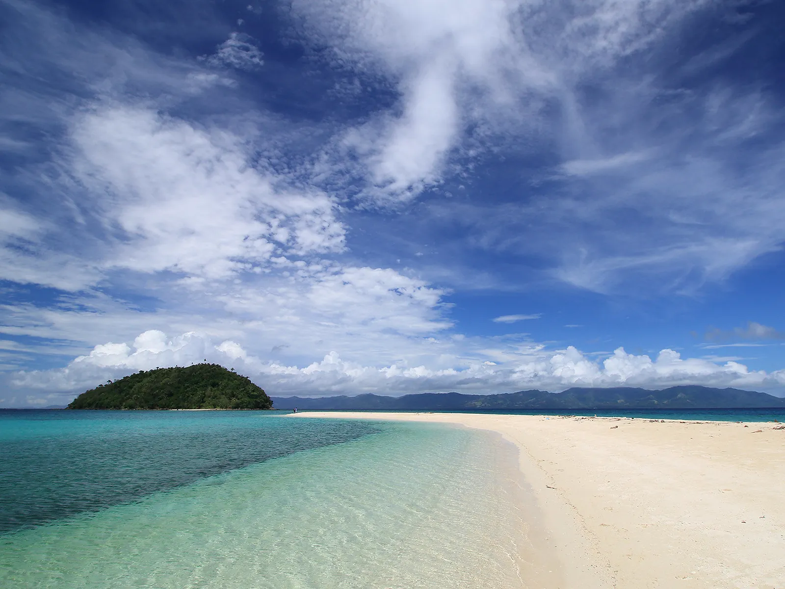 Bonbon Beach and Sandbar