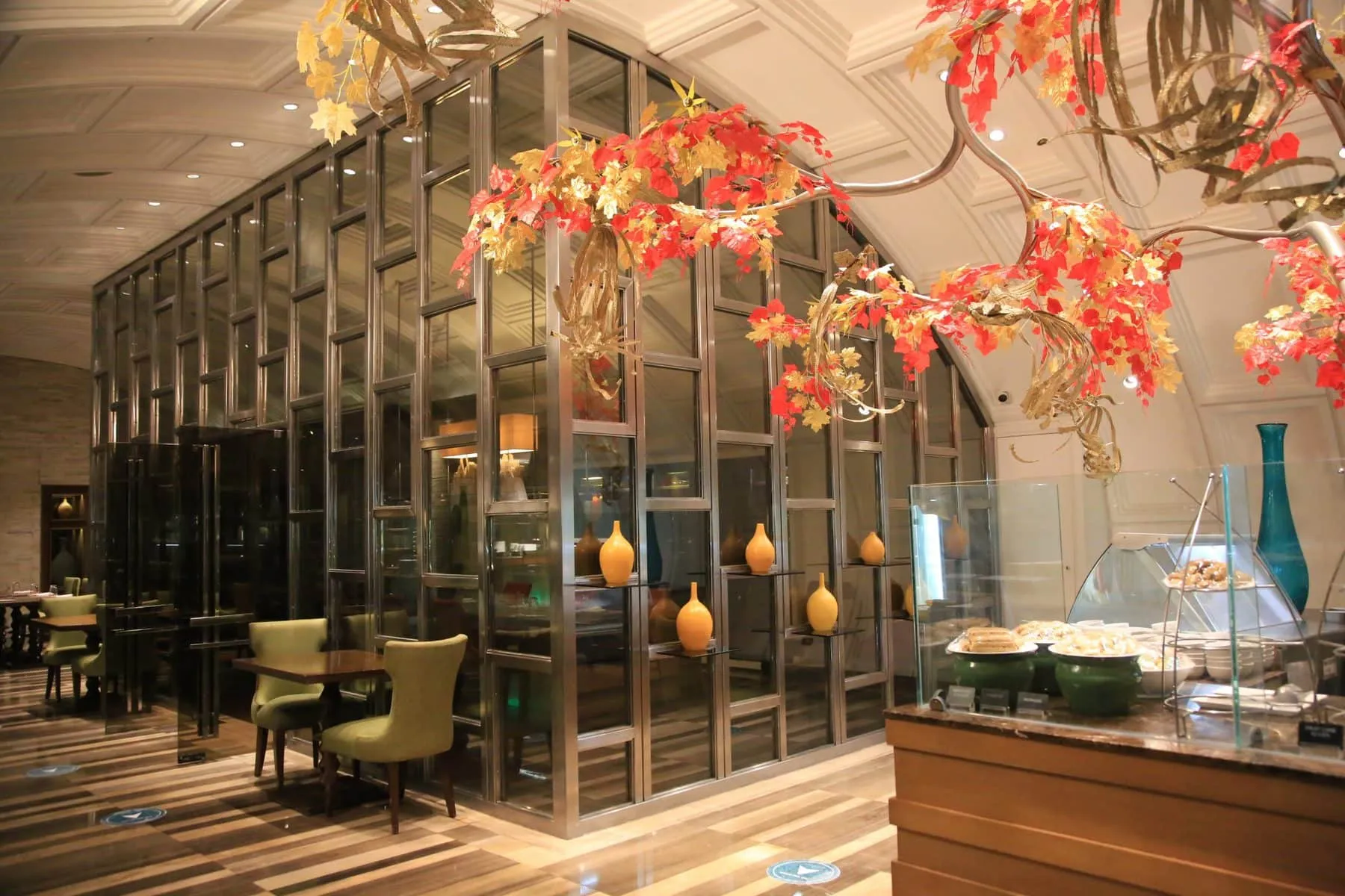 Cafe Ilang-Ilang at The Manila Hotel