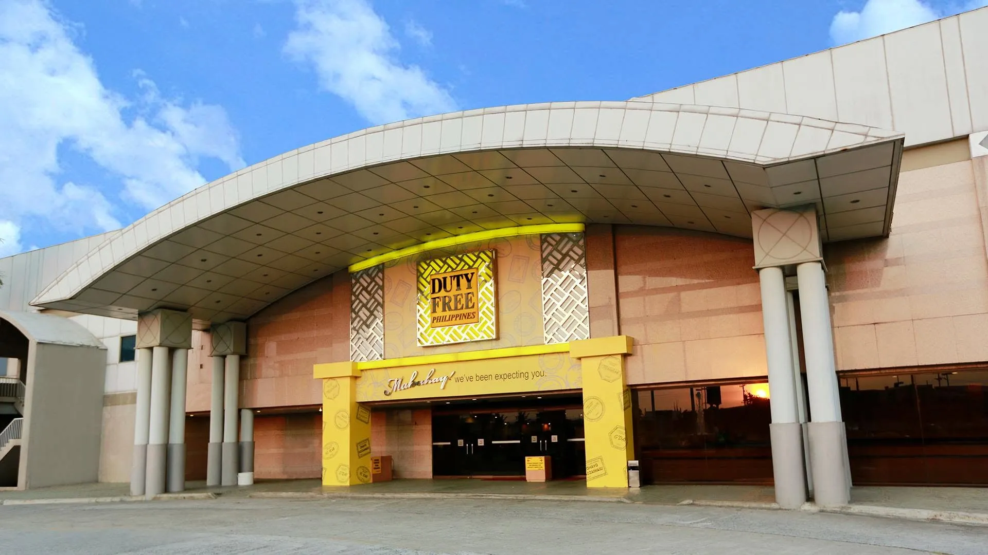 Duty Free Philippines Fiestamall