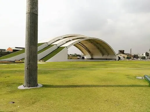 Globe Circuit Event Grounds