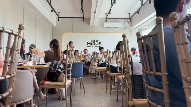 Hirus Cafe