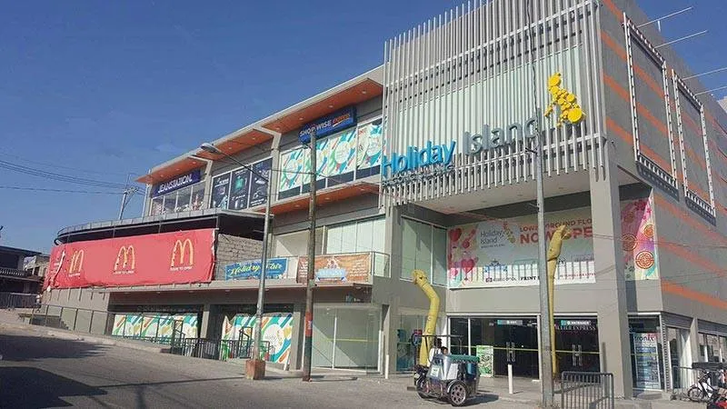 Holiday Island Mall
