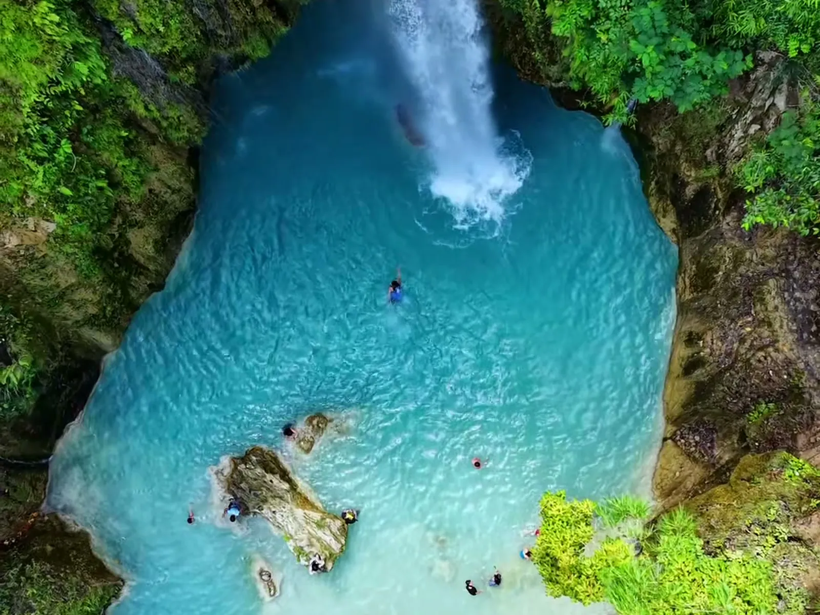 Inambakan Falls