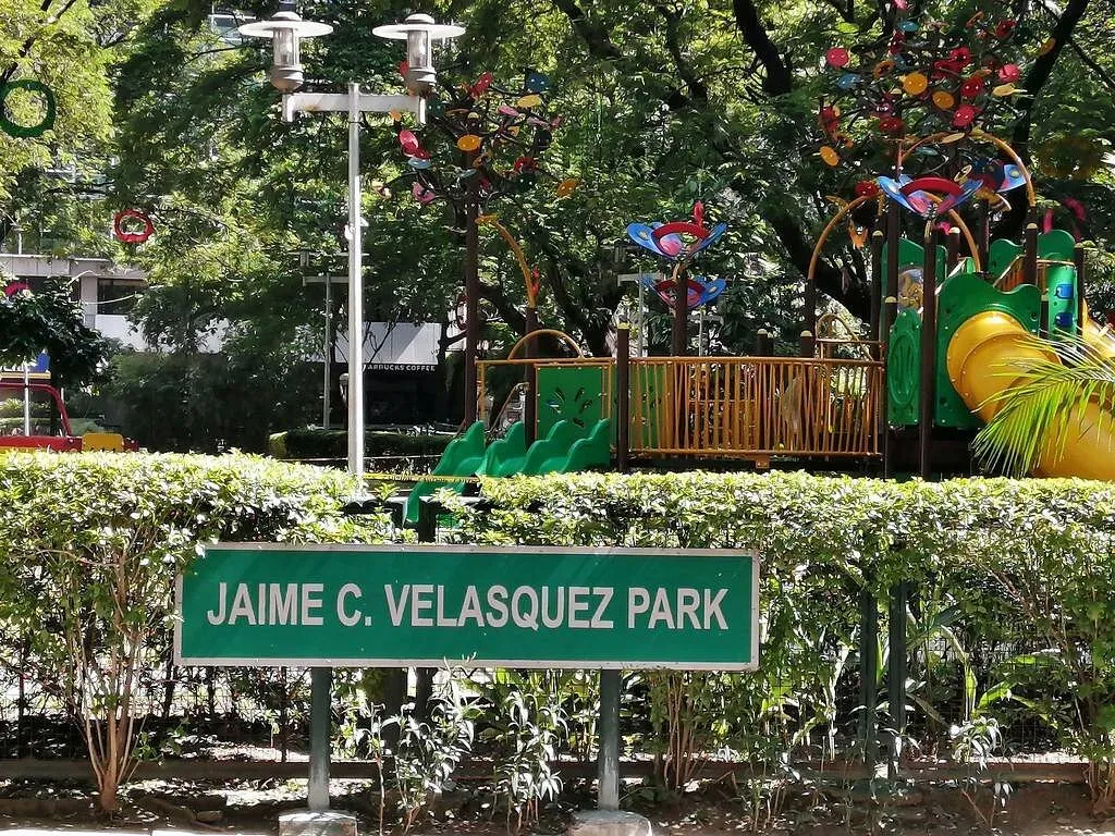 Jaime C. Velasquez Park / Salcedo Park