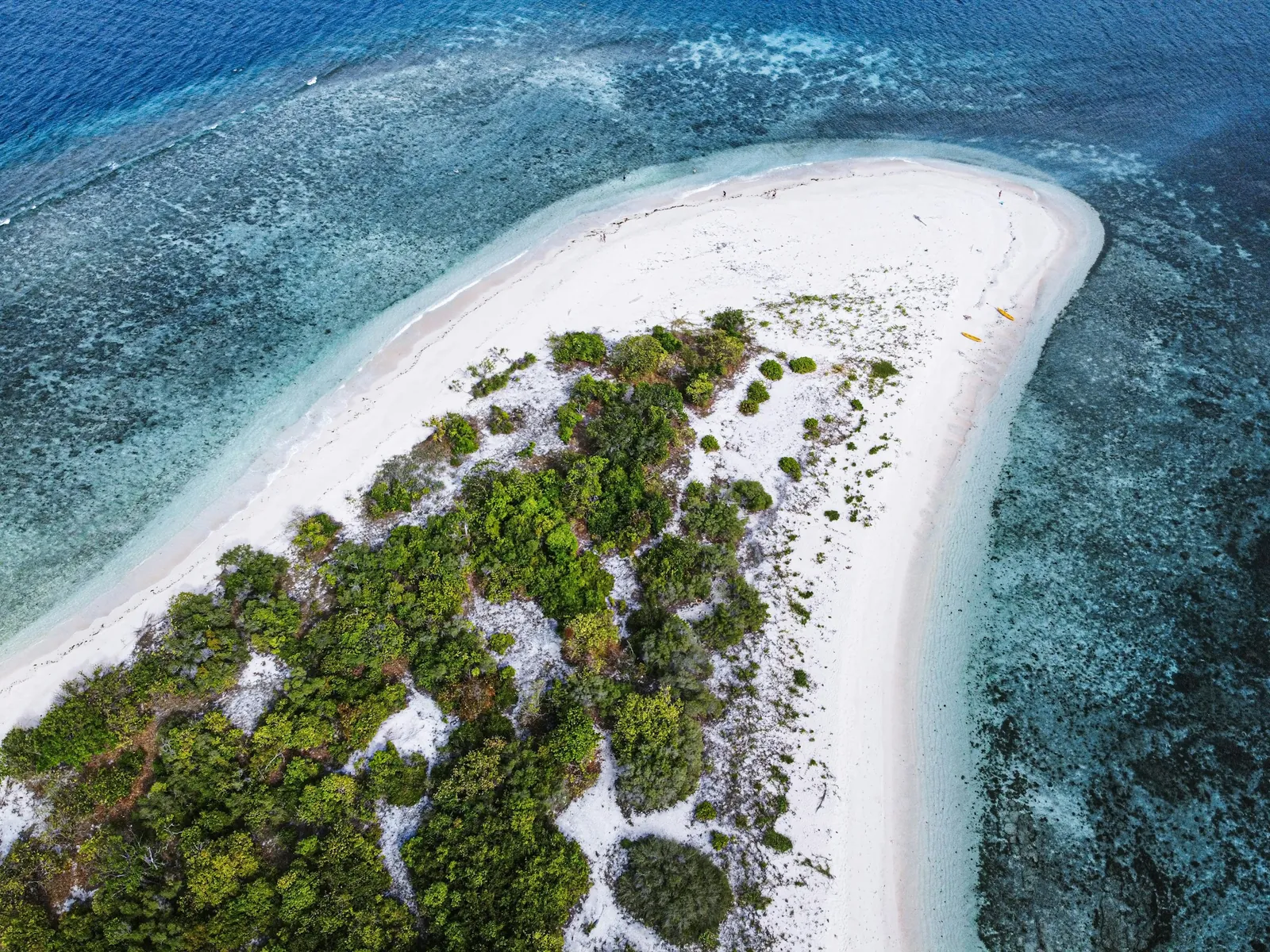 Linapacan Islands (Araw Beach)