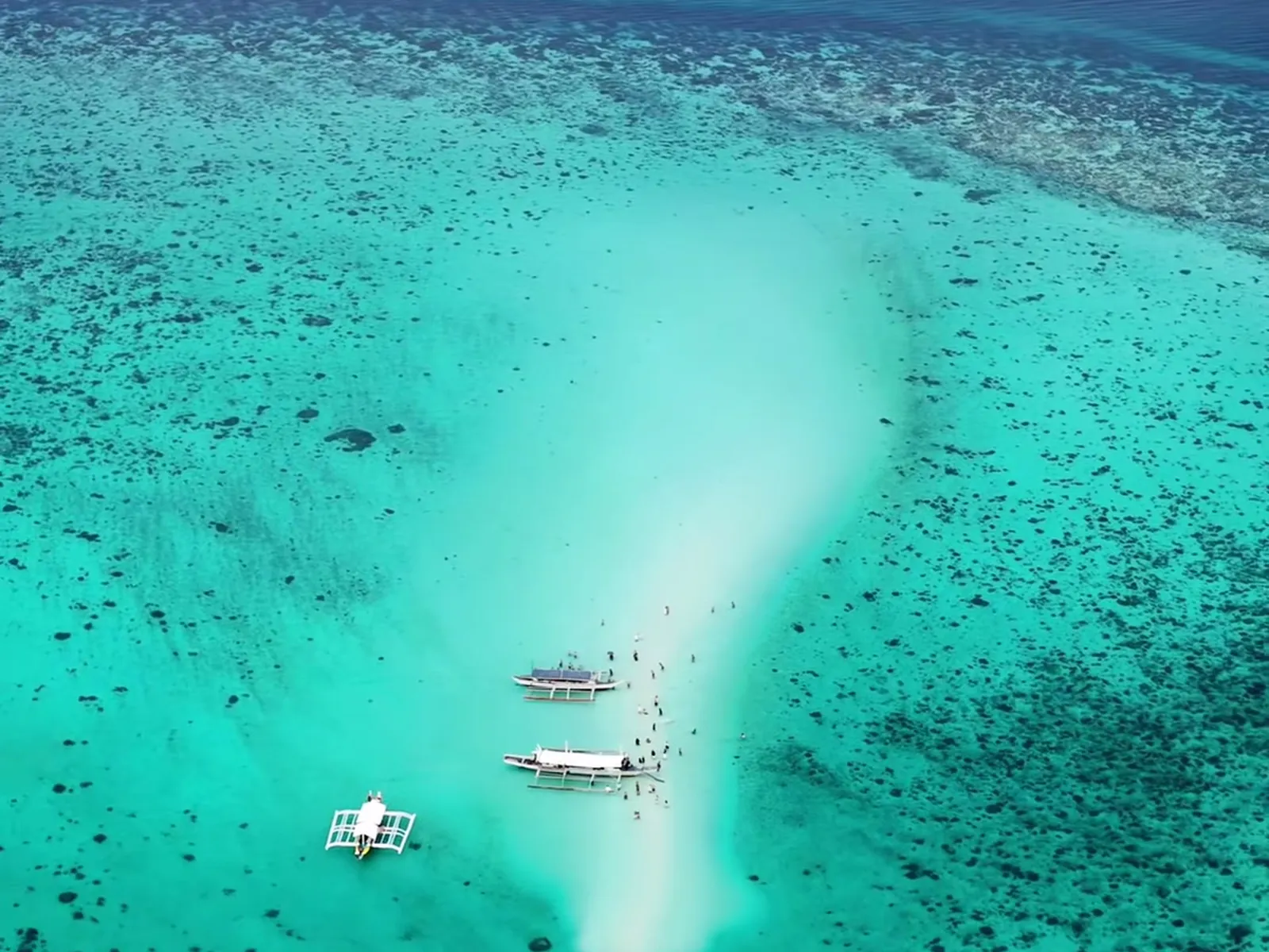 Maniwaya Island and Palad Sandbar
