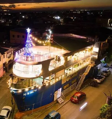 M/S Noah Food Park