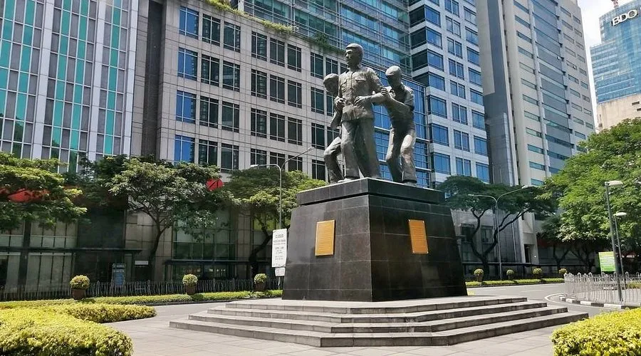 Ninoy Aquino Monument