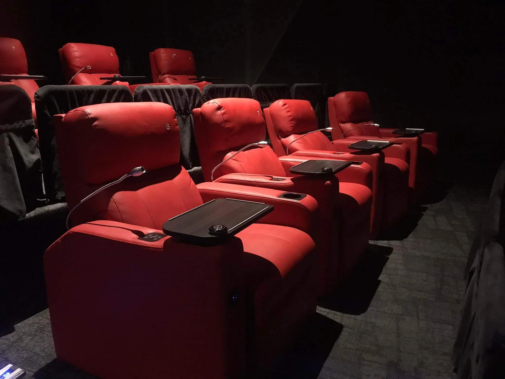 Ortigas Cinemas Estancia