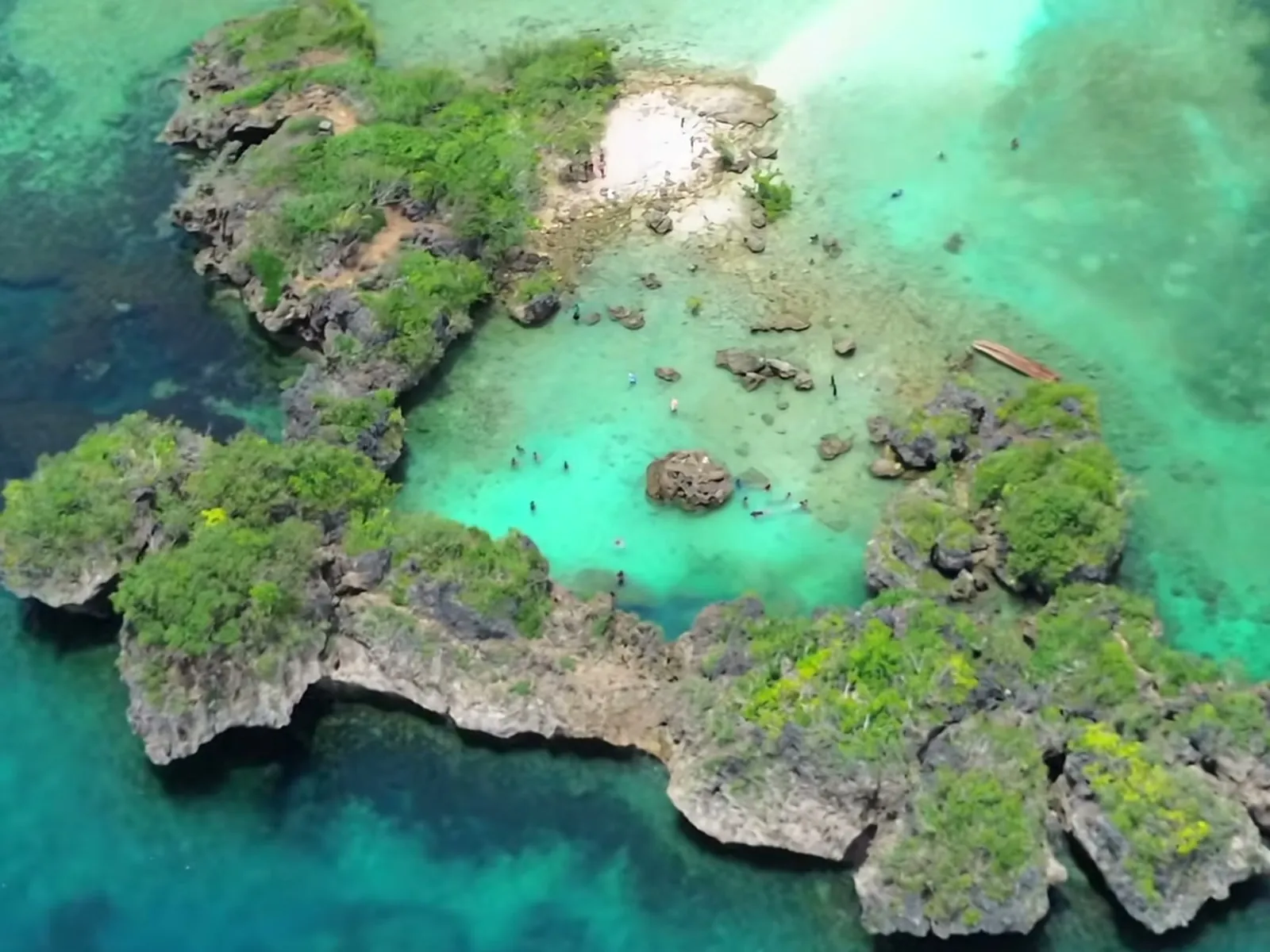 Paguriran Island and Lagoon