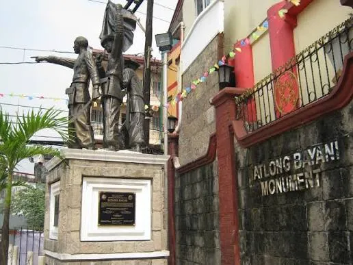 Plaza Tatlong Bayani