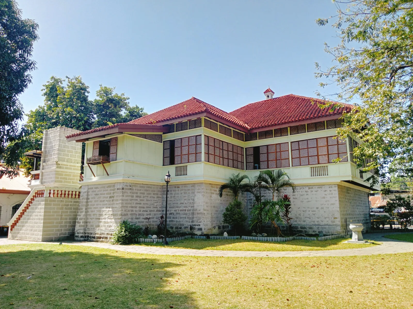 Rizal Shrine (Jose Rizal Birthplace)