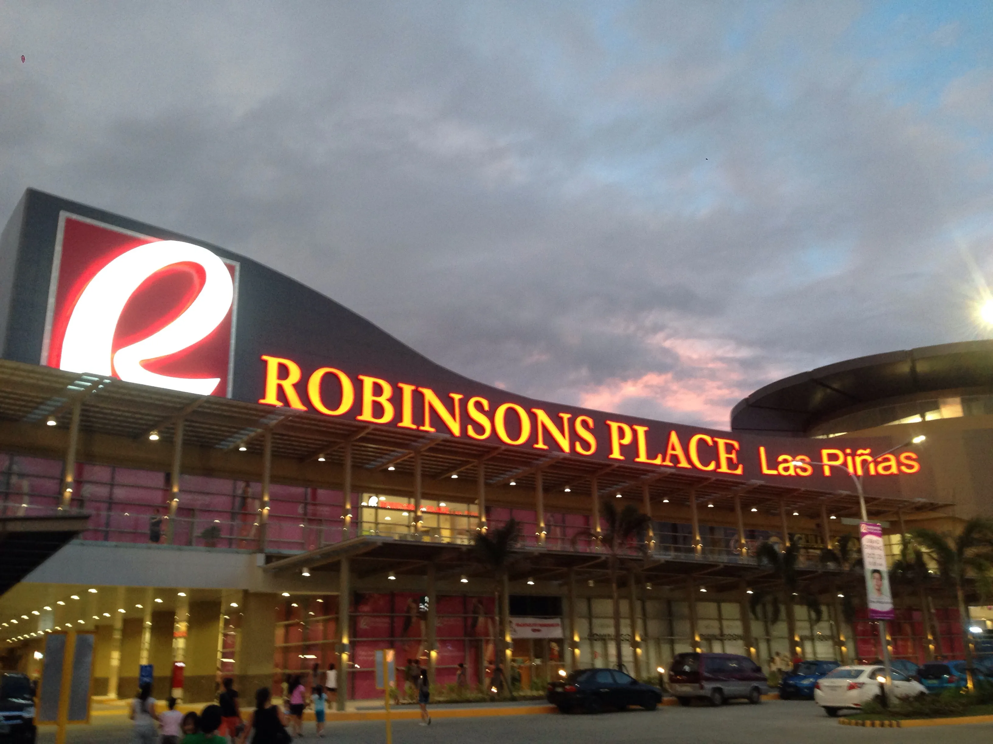 Robinsons Las Piñas