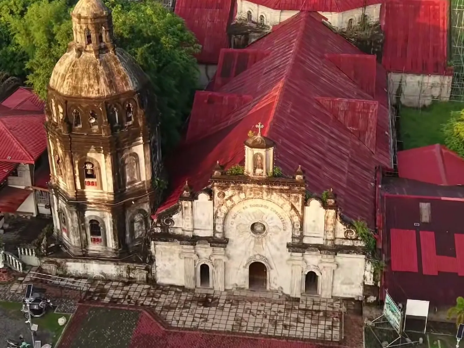 San Guillermo Parish Church (Half-Buried Church)