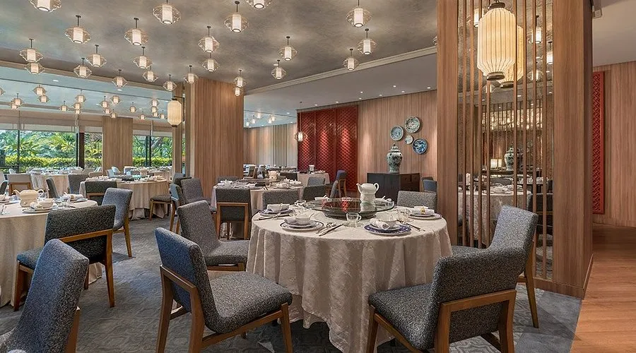 Summer Palace at Edsa Shangri-La