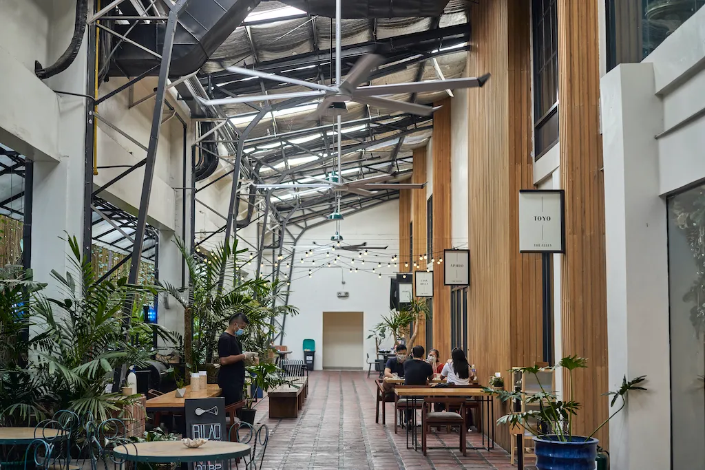 The Alley at Karrivin